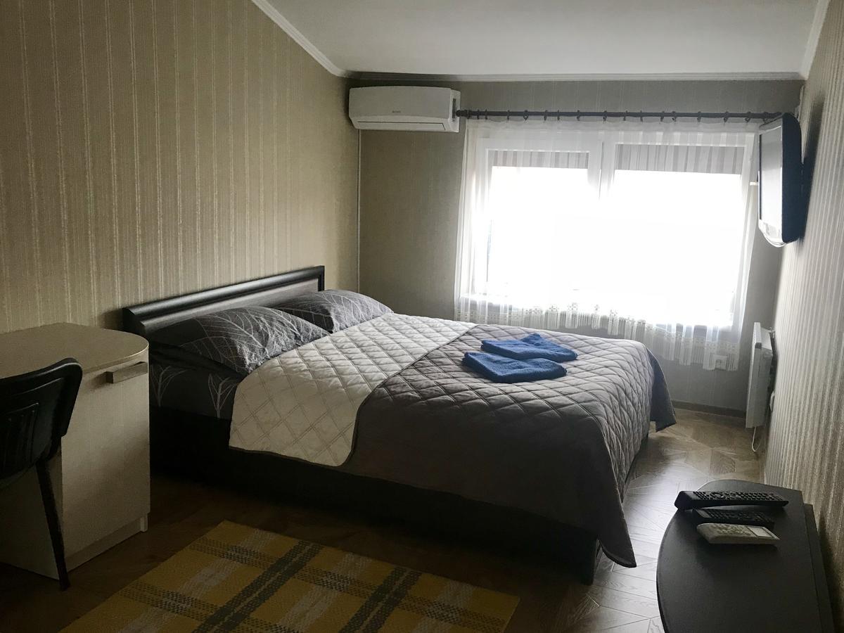 Panoramic View Top Floor Apartment In The City Center Mukacheve Exterior foto